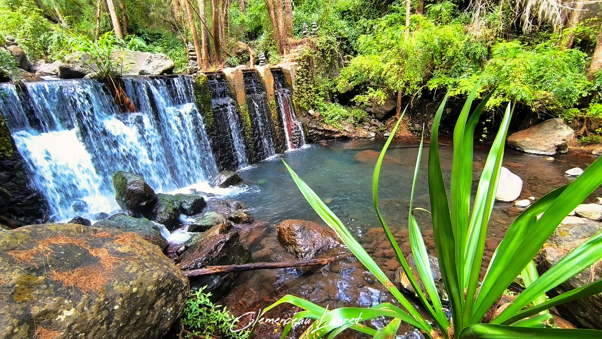 Anciens Thermes de Cilaos : Source & Cascade La Réunion